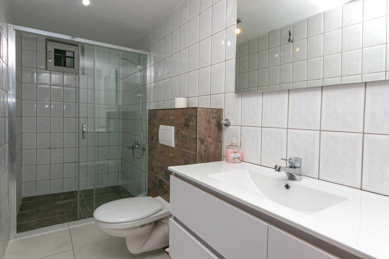 Apartments With Wifi Stanici, Omis - 19941 Εξωτερικό φωτογραφία
